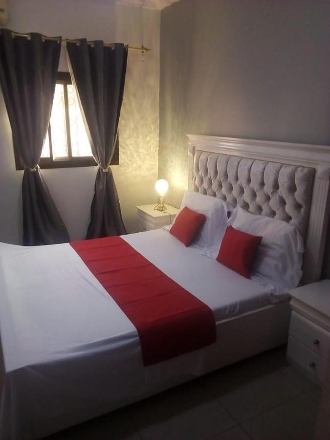 Appartement Meuble 3Ch Yaounde Omnisport - Tigson Luaran gambar